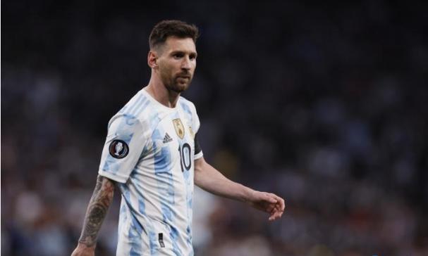 《还珠格格》紫薇不知,金锁嫁给柳青,是对紫薇最狠的“报复”!_尔康_关系_小燕子